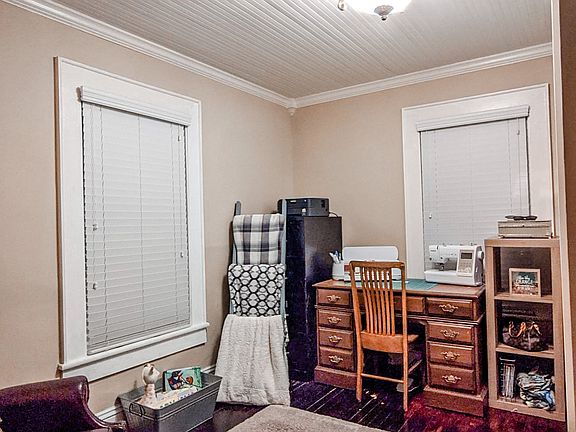Back office with big closet