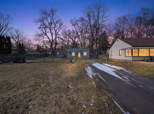 310 21st St, Jackson, MI 49203