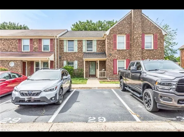 29 Glascow Way, Hampton, VA 23669