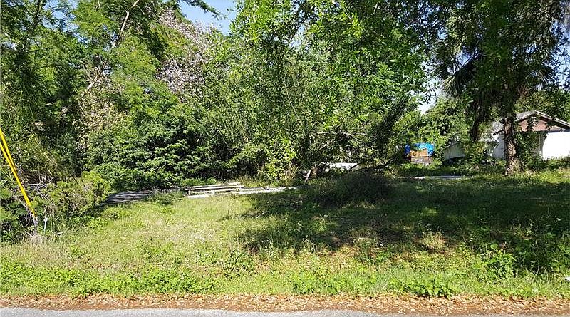 2nd image of 6104 Countryman Ln