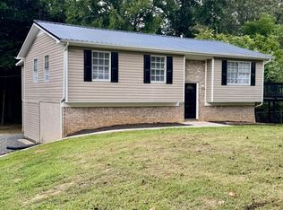 147 Green Shadow Rd SE, Cleveland, TN 37323