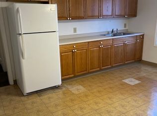 216 McKean Ave, Donora, PA 15033