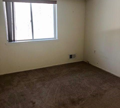 4th image of 301 Schley Ave
