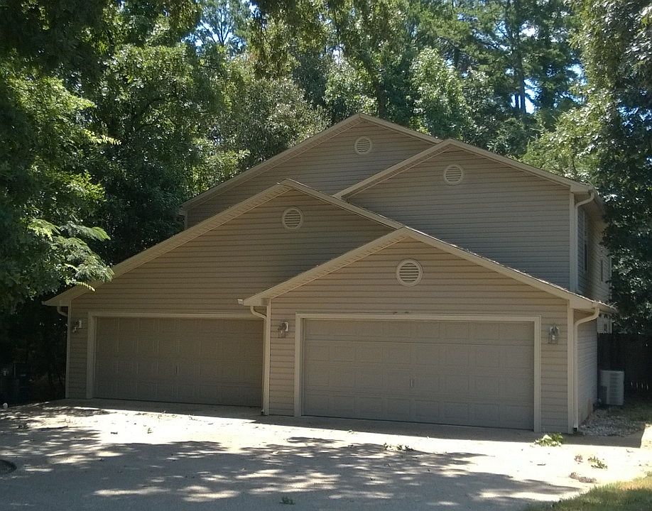 2nd image of 3637 McDonald Rd