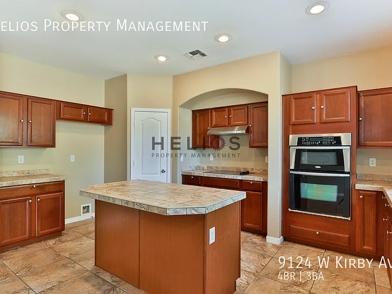 9124 W Kirby Ave — Photo 13
