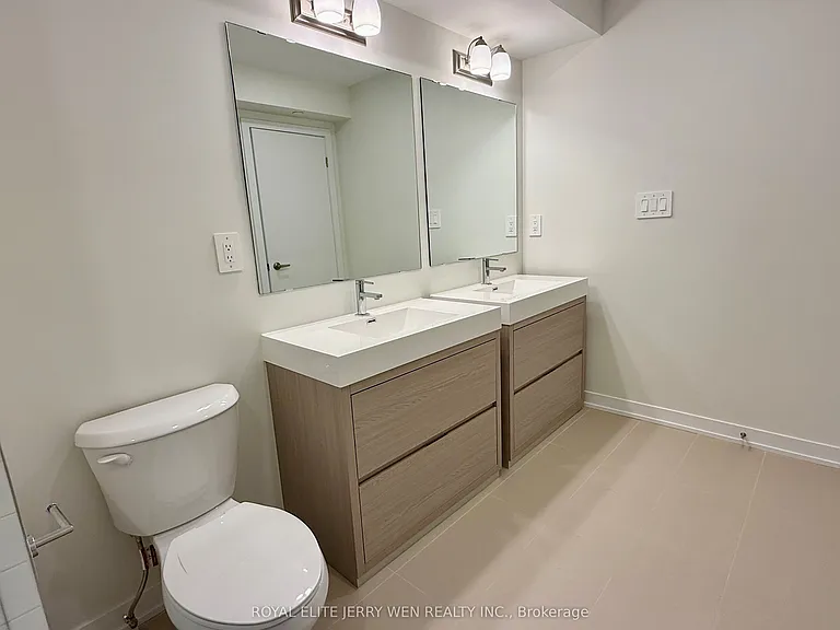 420 Lawrence Heights Way — Photo 14