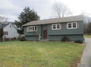 24 Scanlon Ave, Florida, NY 10921