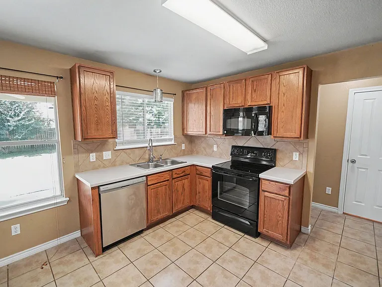 308 Prickly Pear Dr — Photo 16