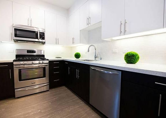 2nd image of 739 S Ogden Dr #Urb2