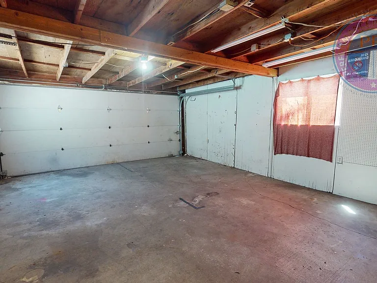 4333 NE 63rd Ave — Photo 22