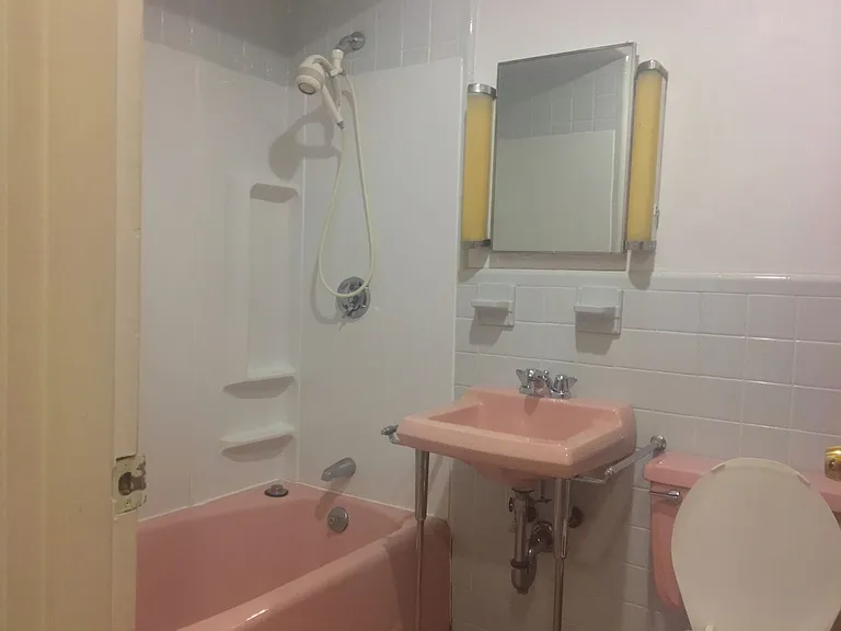 304 Tappan St #D1 — Photo 24