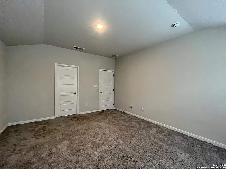 438 Shelton Pass — Photo 11