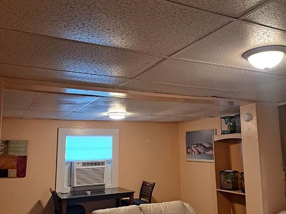 5th image of 24 2nd St SW