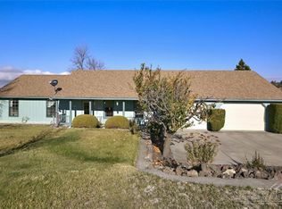 892 NE Lancaster Dr, Madras, OR 97741