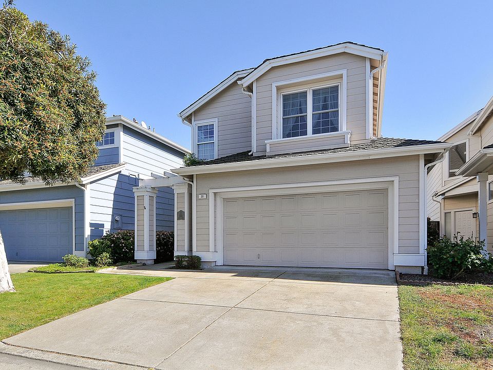1st image of 30 Seabreeze Dr