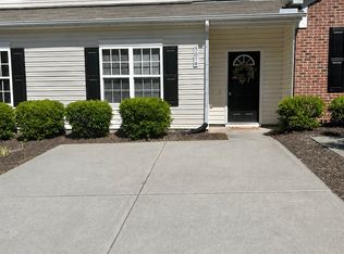 5014 Rainmaker Dr, Durham, NC 27704