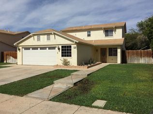 825 Ronald St, Brawley, CA 92227