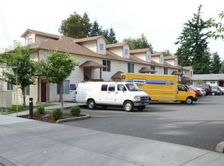 10825 SW Butner Rd APT 23, Portland, OR 97225