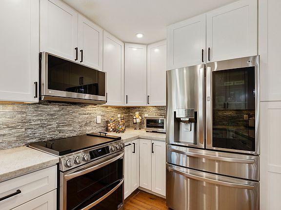 3rd image of 10065 E Mission Ln