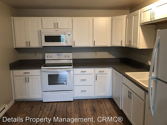 2nd image of 324 S Lafayette Ave APT 6