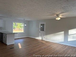 4th image of 1607 Snead Ave