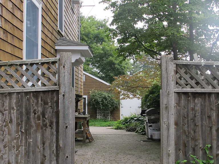 34 Forest St #1 — Photo 11