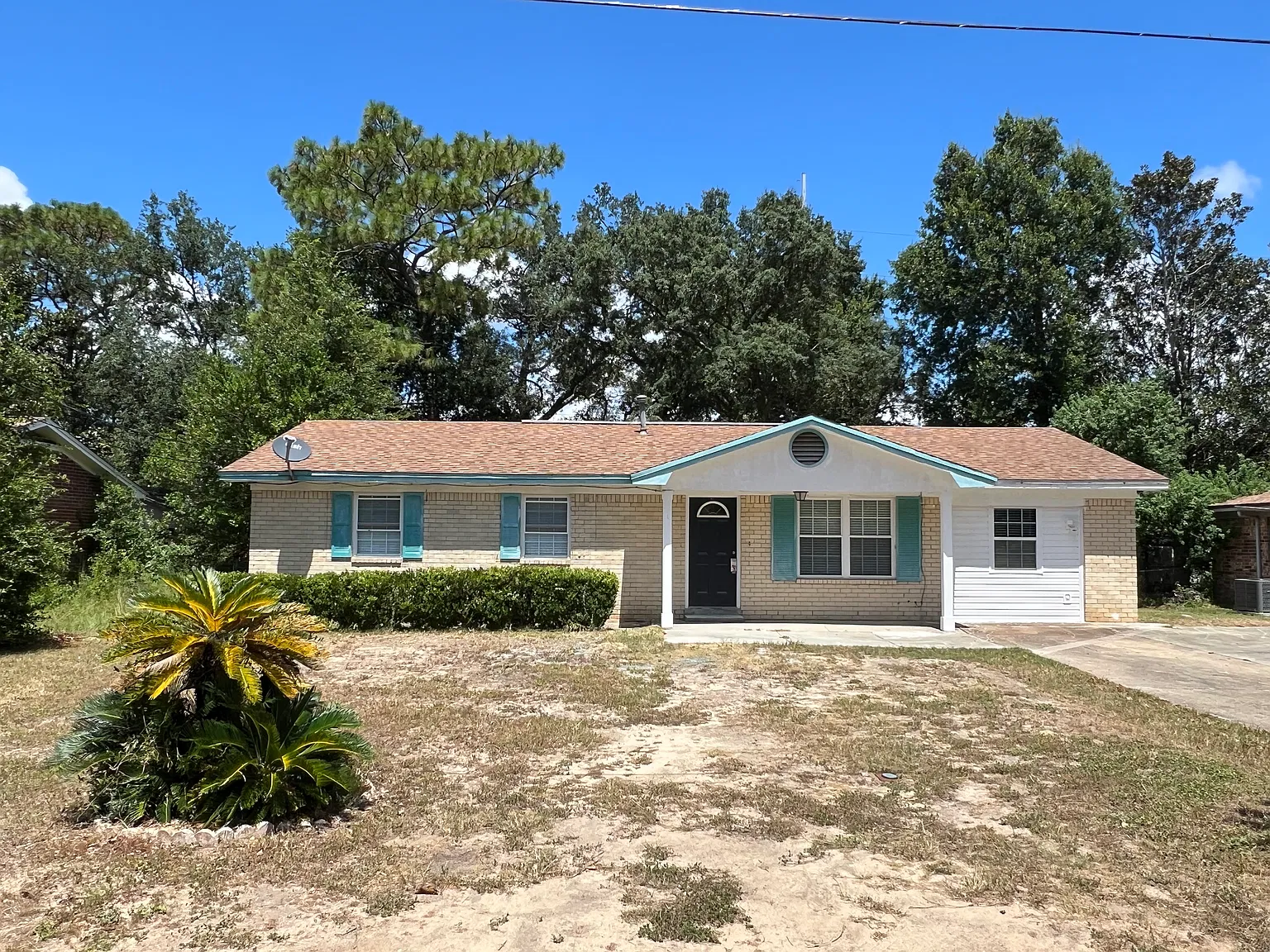 4 bed, 1378 sqft, $1,950 — Photo 1