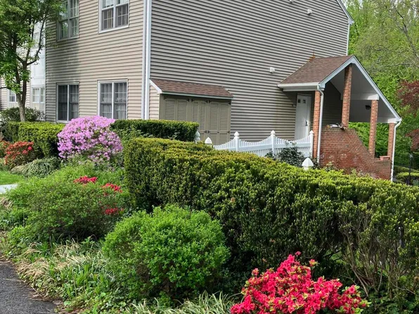 51 Old Kings Hwy, Greenwich, CT