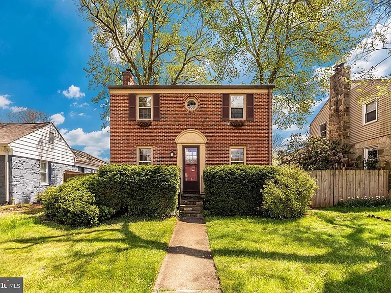 7023 Deerfield Rd — Photo 32