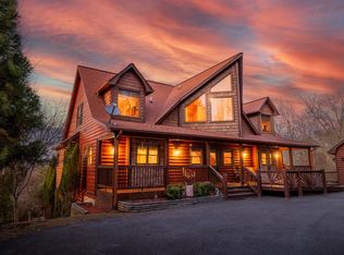 1359 Mountain High Dr, Mineral Bluff, GA 30559