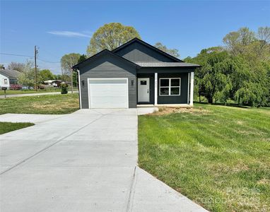 2832 12th Ave SW, Hickory, NC, 28602