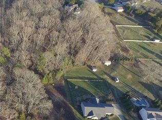 169 Fallen Acorn Dr, Troutman, NC 28166