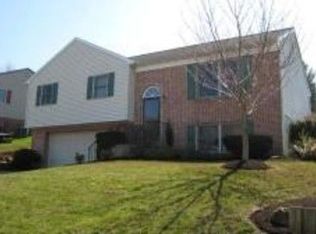35 Chapel View Dr, Reinholds, PA