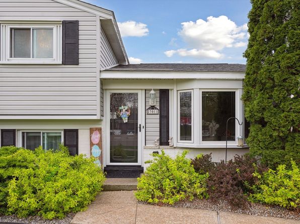 23011 Croft Ave, Flat Rock, MI 48134