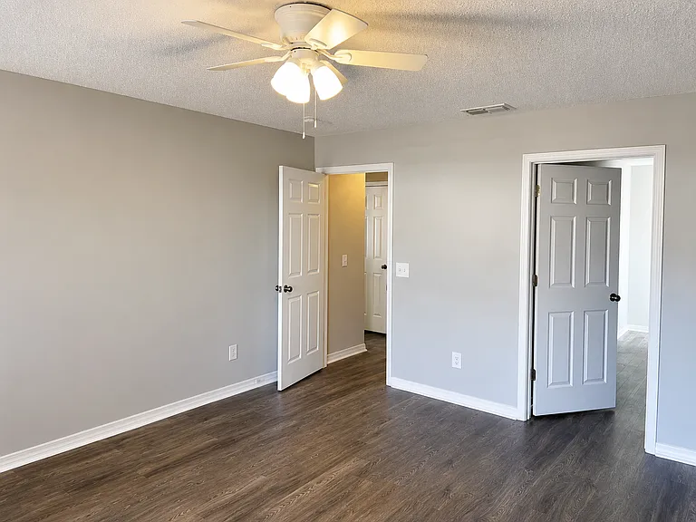 124 Sandstone Trl — Photo 10