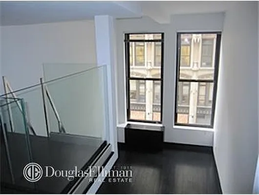 Rented by Domus Realty | media 16