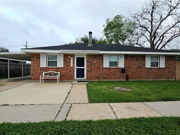 2321 Kenneth Dr, Violet, LA 70092