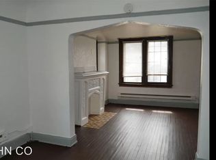 330 W Keefe Ave APT 4, Milwaukee, WI 53212
