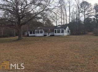 5428 Rabbit Farm Rd, Loganville, GA 30052