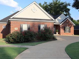 296 McKeithen Pl, Millbrook, AL 36054