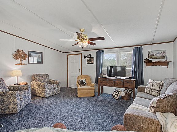 3rd image of 2459 Black Oak Ridge Rd
