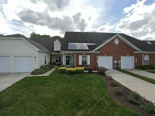 8978 Executive Club Dr, Delmar, MD 21875
