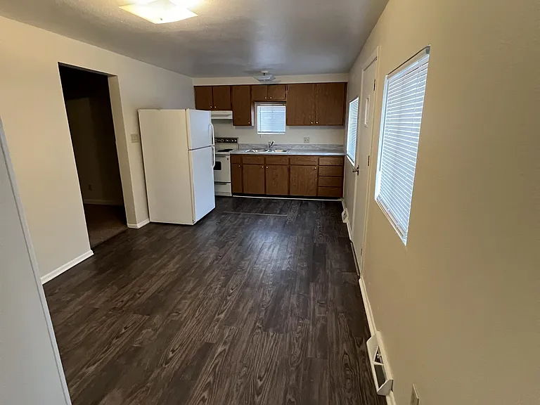 206 S Clayton St #2 — Photo 3