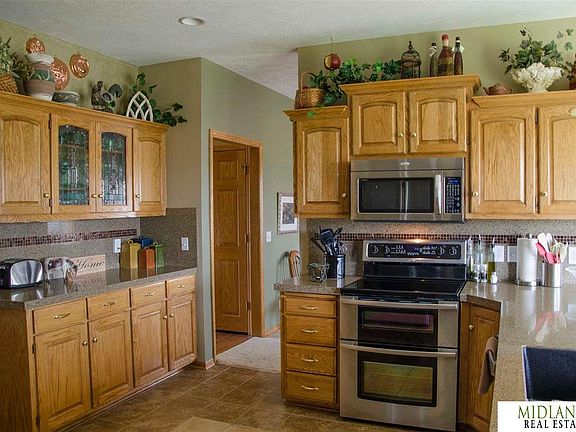 5th image of 13503 S 22nd St