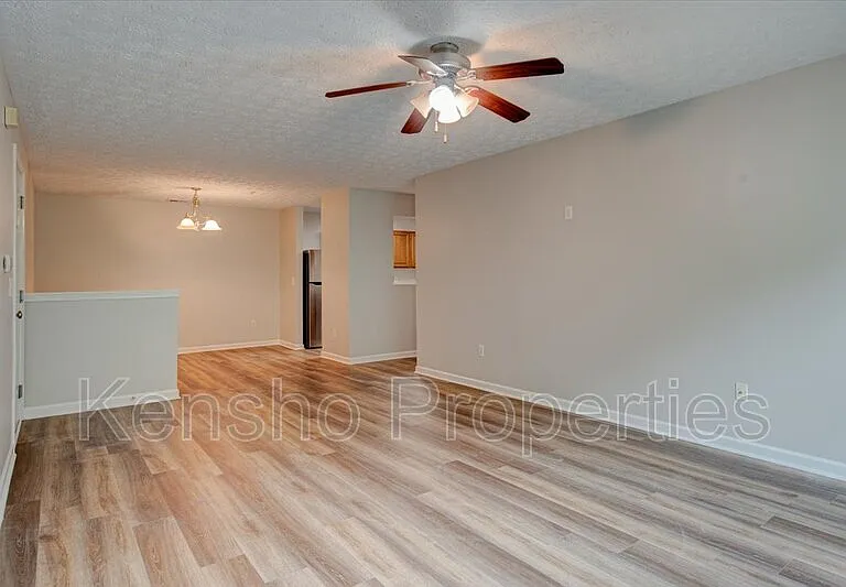 5302 Fairington Club Dr — Photo 5