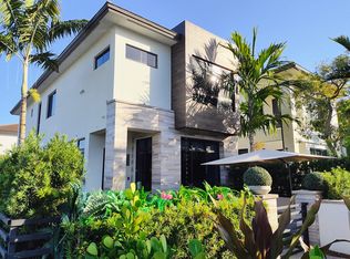 8205 NW 44th Ter, Doral, FL 33166