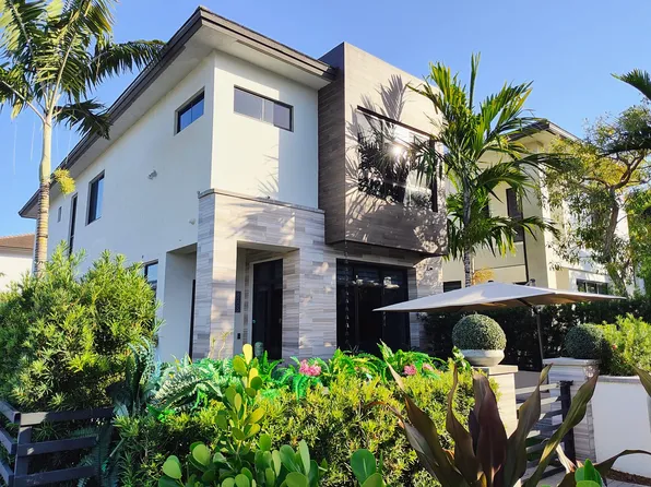 8205 NW 44th Ter, Doral, FL 33166