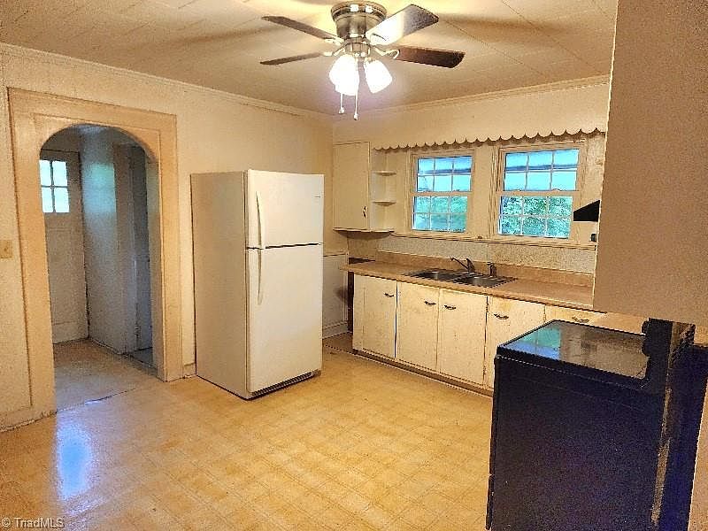 220 Underwood St, Asheboro, NC 27203 MLS 1103964 Zillow