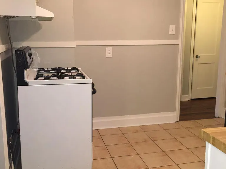 603 Vaughn Rd — Photo 5