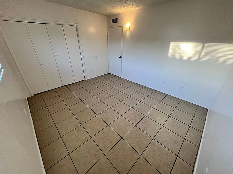 1501-1503 E Fort Lowell Rd — Photo 10